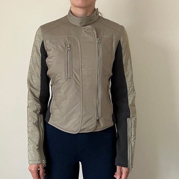 Adidas Stella McCartney women motorcycle jacket. Size small. Like new - Picture 10 of 10